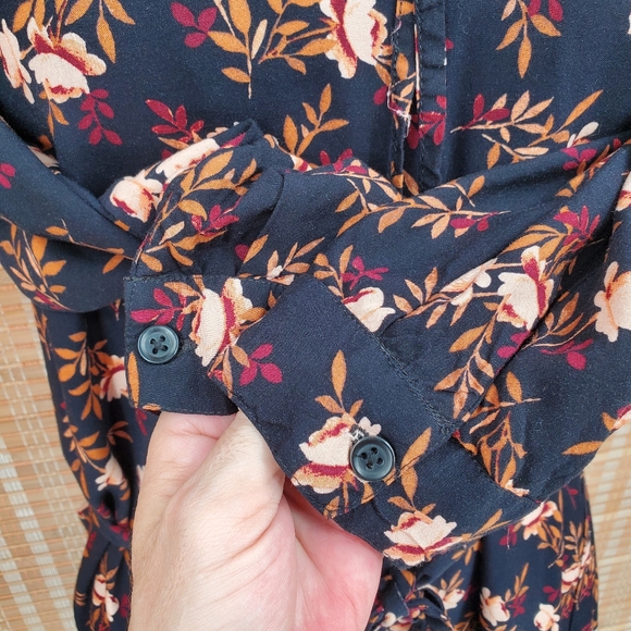 ♤ BeachLunchLounge Belted Floral Tunic Dress Size Small Black Gold Burgundy - Picture 7 of 10